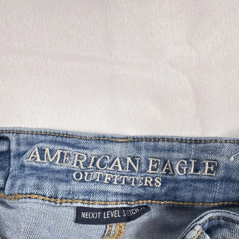 American Eagle Next Level Stretch Women's Distressed Denim Cut Off Shorts 0 Blue